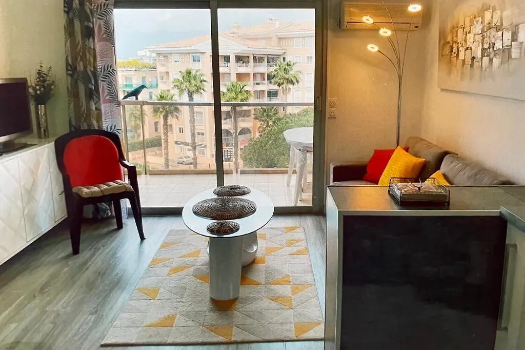 Le Capitole Apartment Frejus